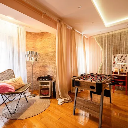 Play Cloud Manor Old Town Heart Renovated Apartment Belgrade Exterior photo