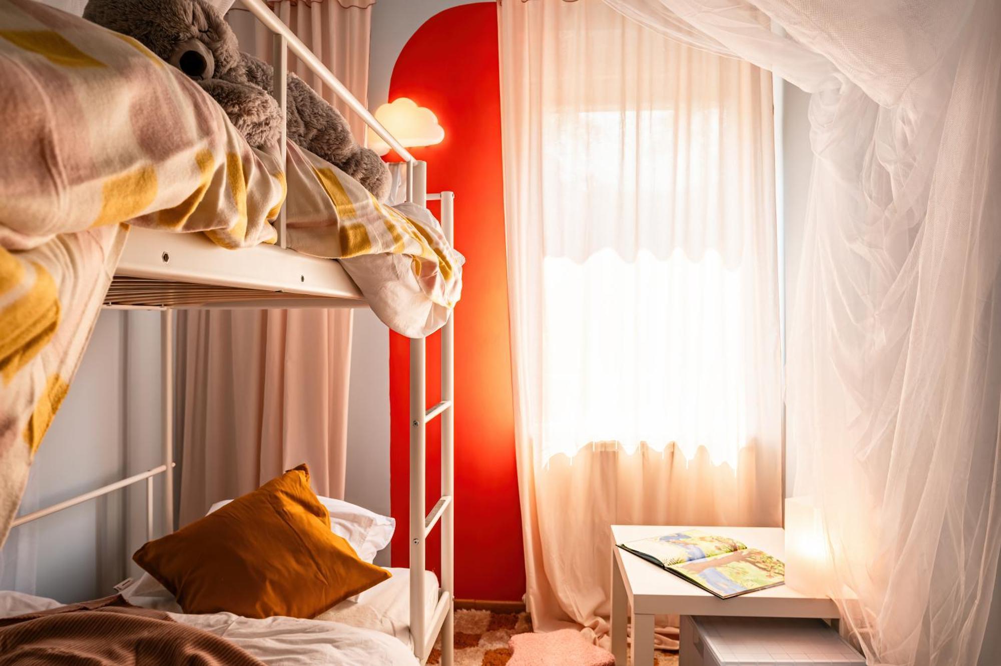 Play Cloud Manor Old Town Heart Renovated * 贝尔格莱德